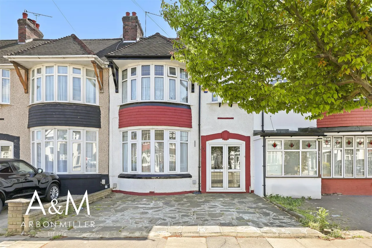 Stradbroke Grove, Clayhall, Essex, Ilford, IG50DE, photo 28