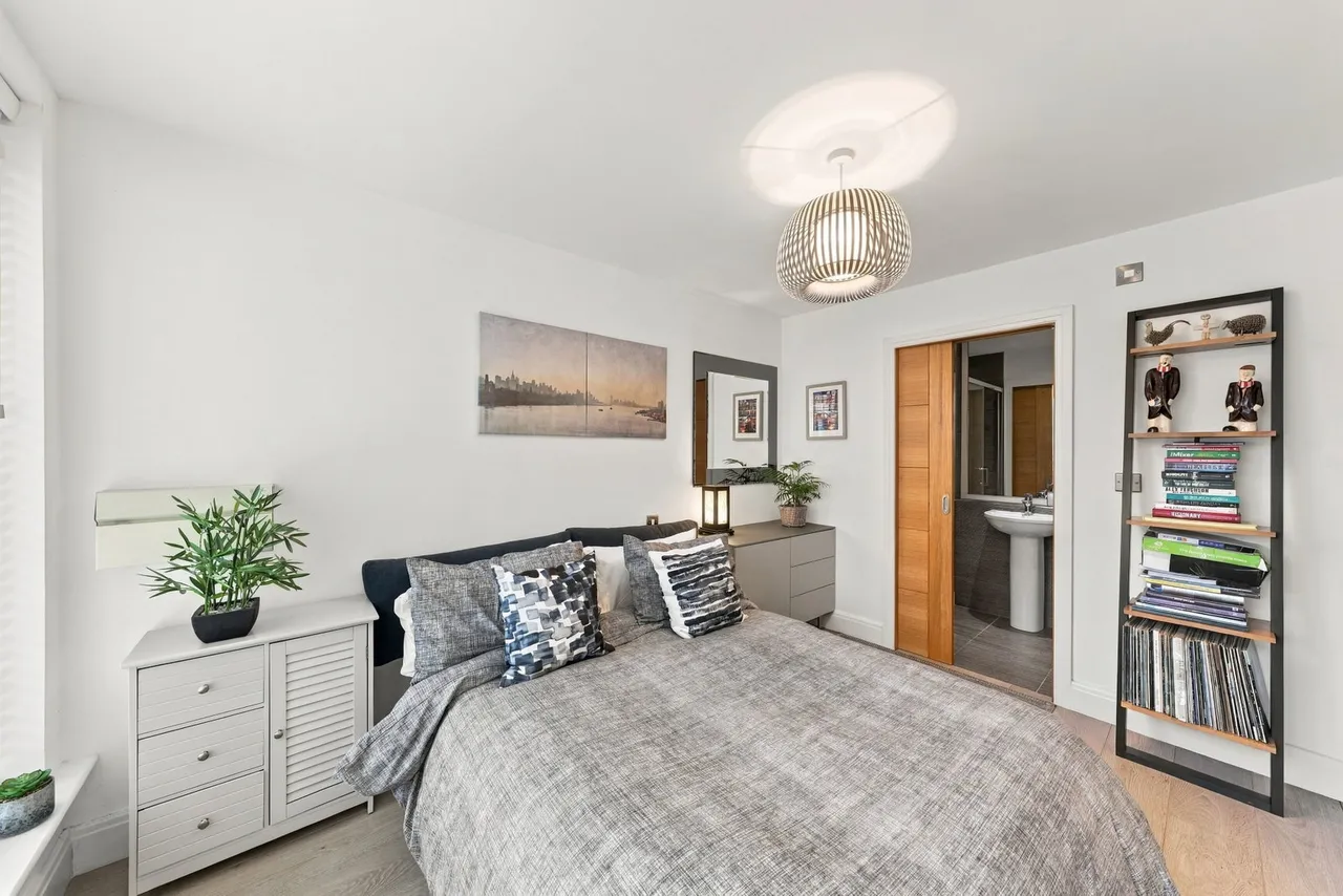 Chaddock Hall Drive, Worsley, M28, photo 5
