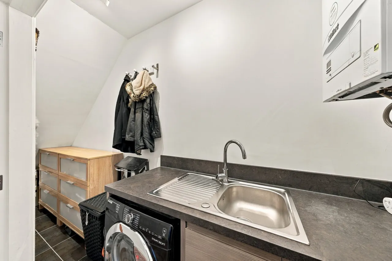 Chaddock Hall Drive, Worsley, M28, photo 9