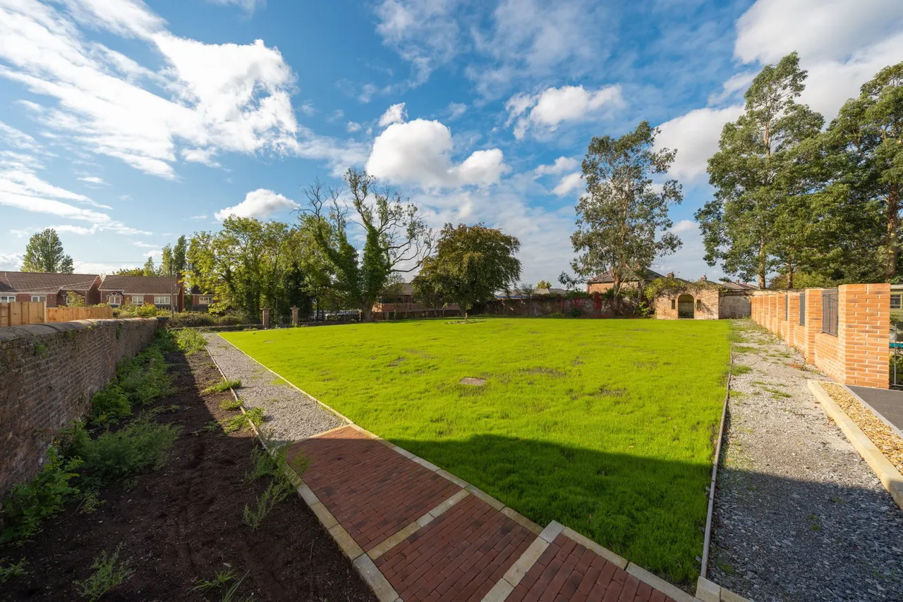 Chaddock Hall Drive, Worsley, M28, photo 20