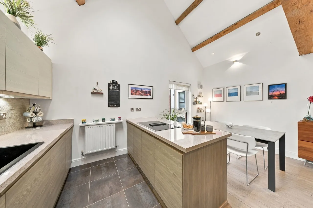 Chaddock Hall Drive, Worsley, M28, photo 13