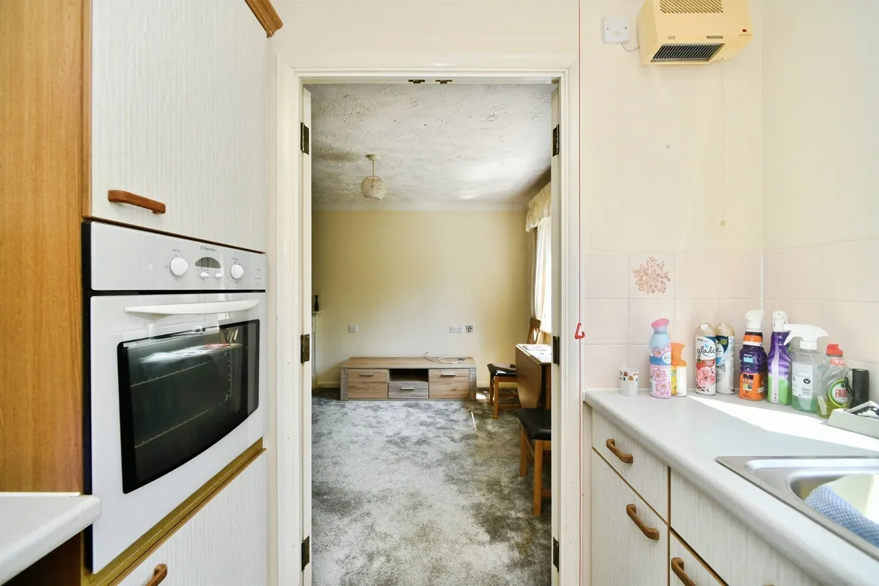 St. Peters Close, Hove, BN3, photo 11