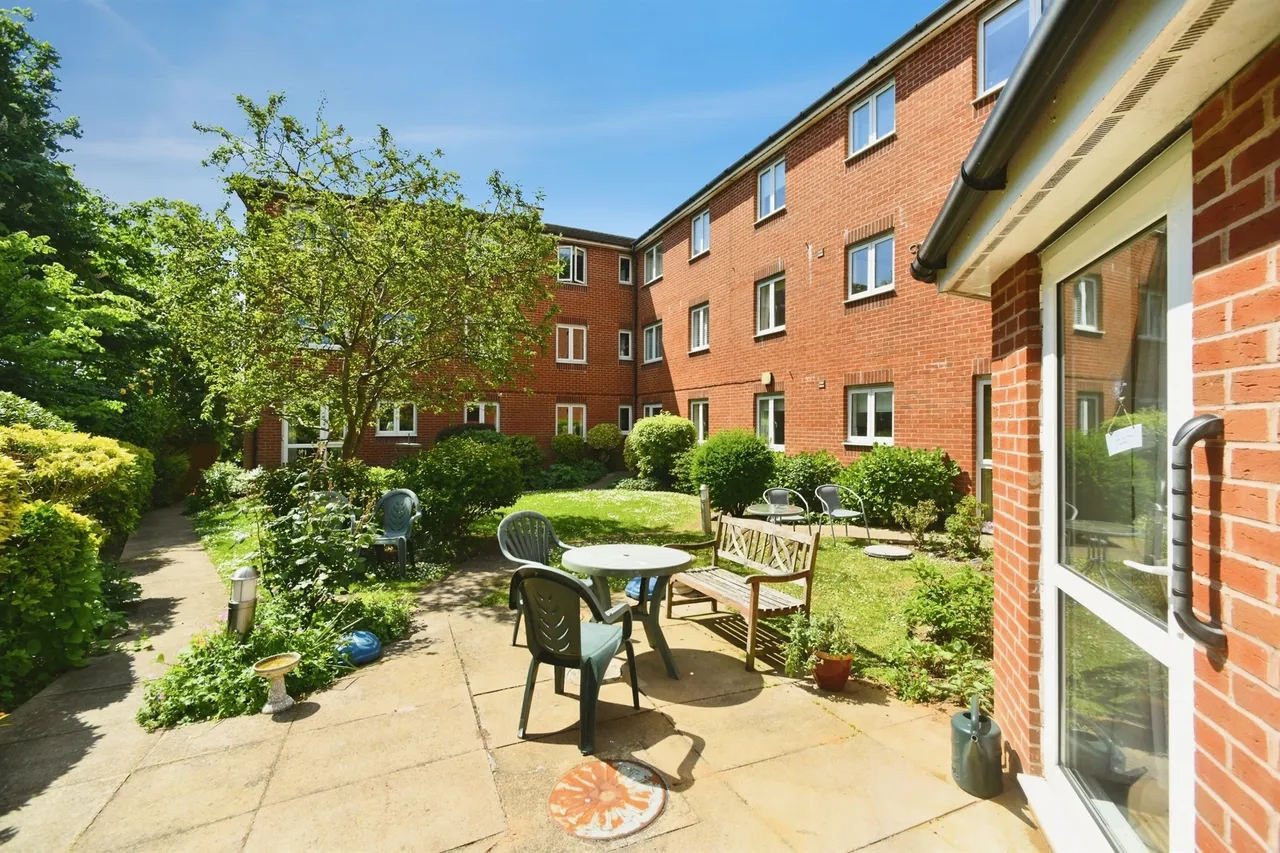 St. Peters Close, Hove, BN3, photo 8