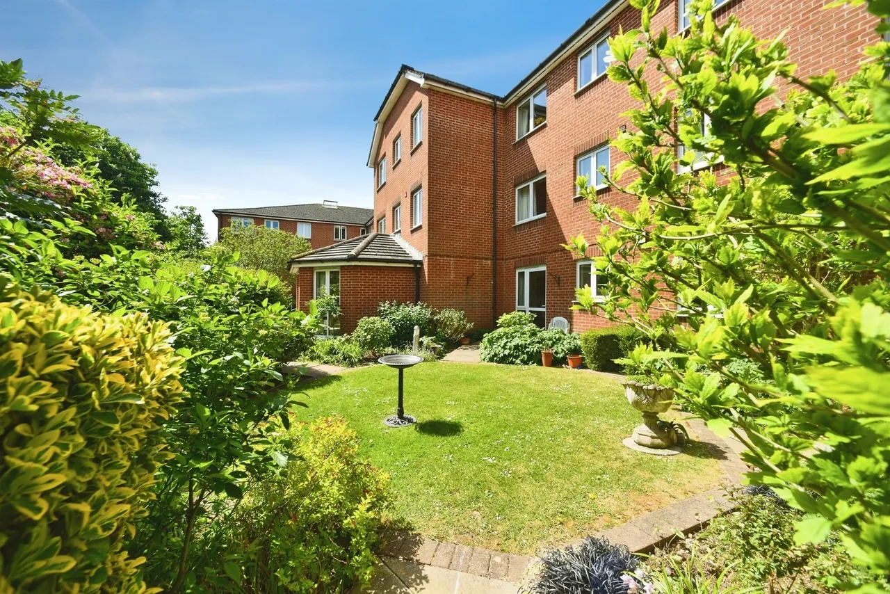 St. Peters Close, Hove, BN3, photo 10