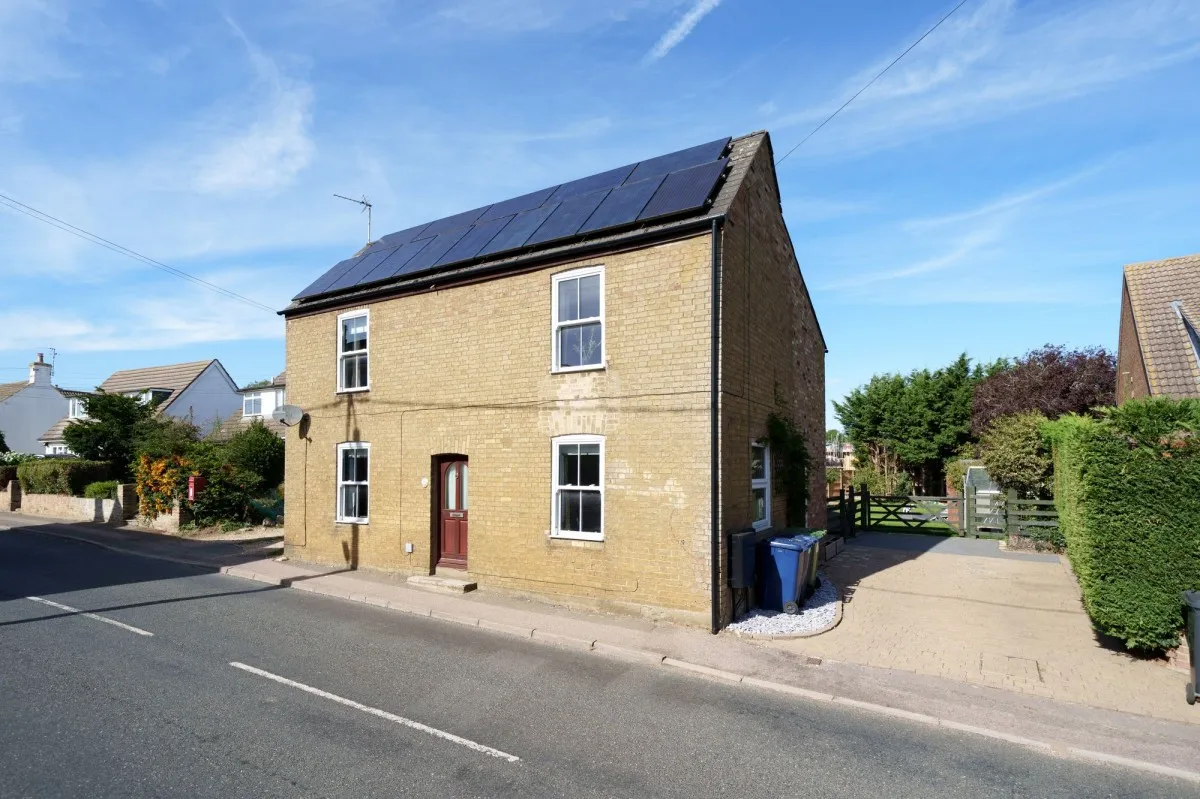 3 bed house for sale, Wood End, Bluntisham, PE28