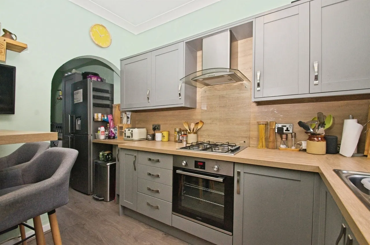 Birchgrove Street, Porth, CF39, photo 16