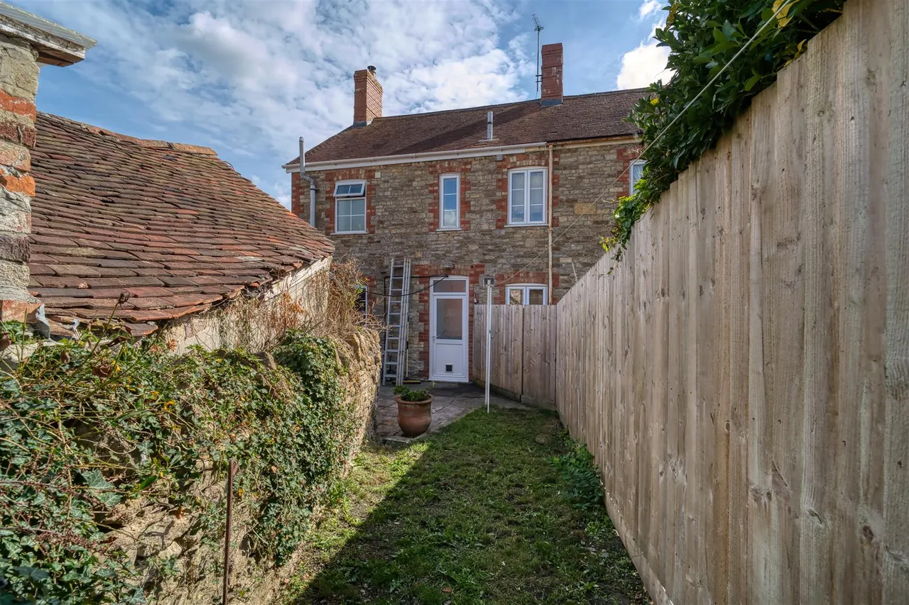 High Street, Templecombe, photo 5