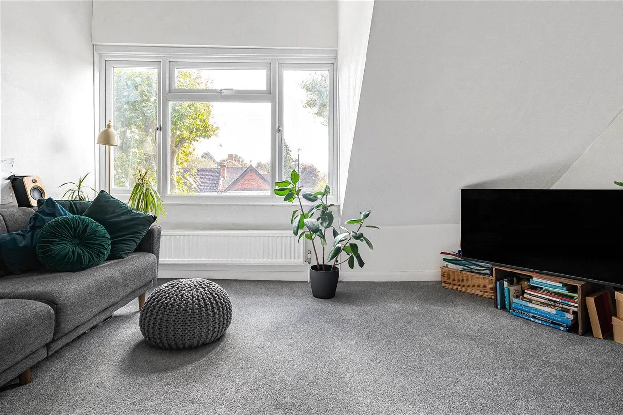 Priory Avenue, London, N8, photo 2