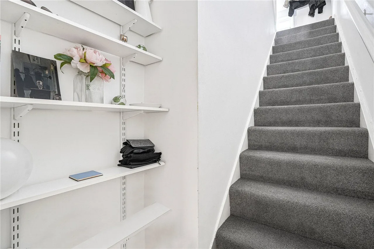 Priory Avenue, London, N8, photo 10