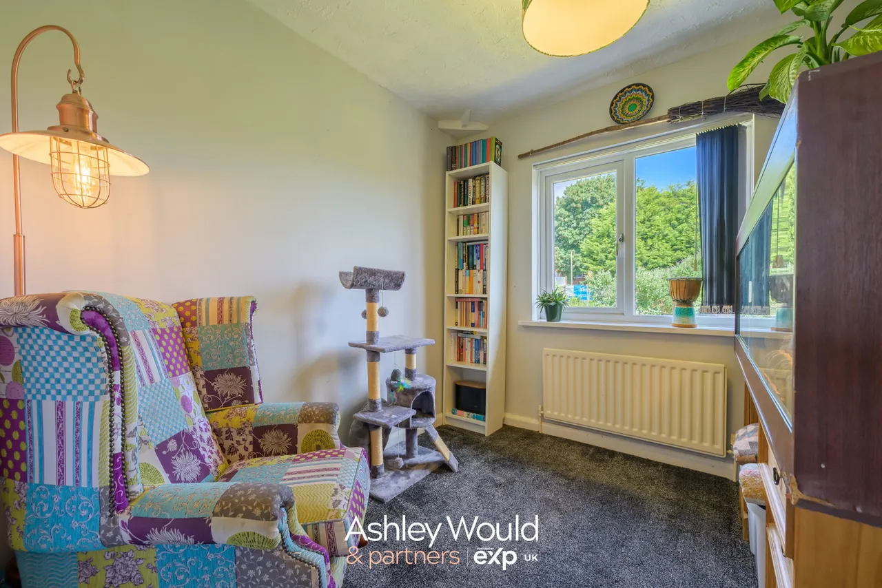 Beecher Road East, B63, photo 13