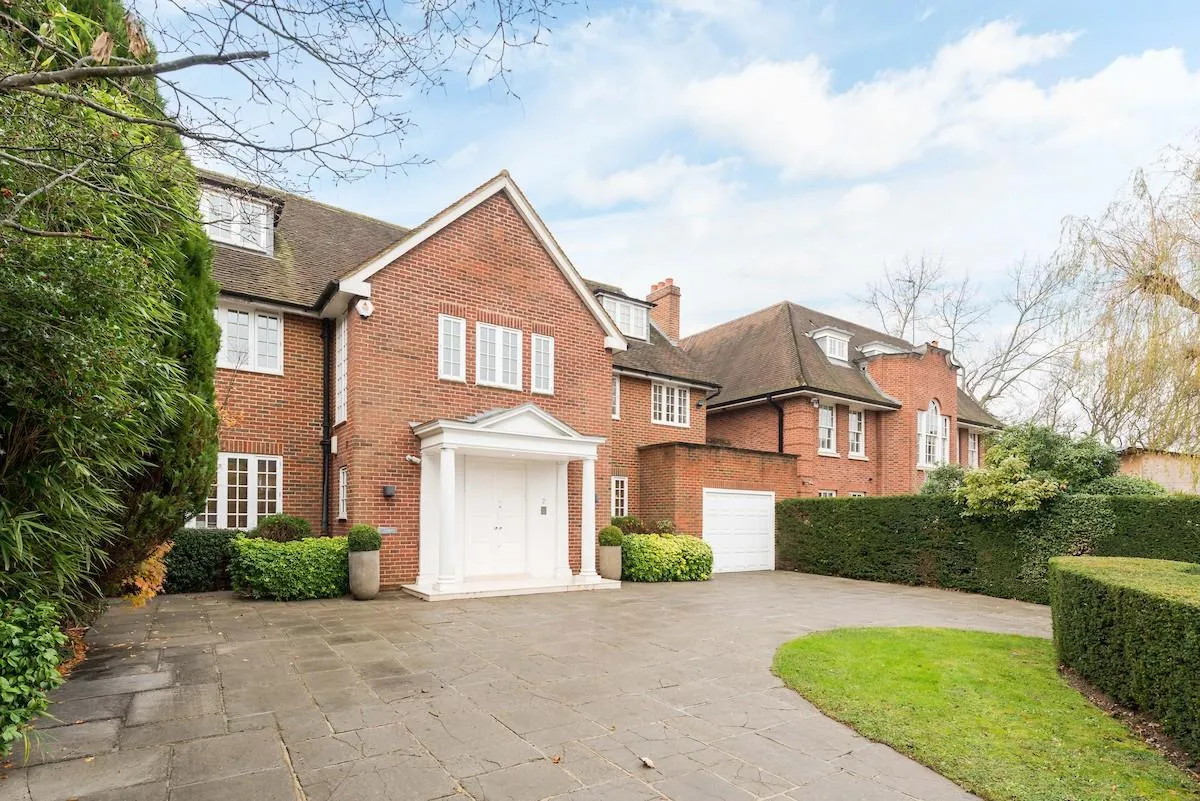 Winnington Close, Hampstead Garden Suburb, N2, photo 2