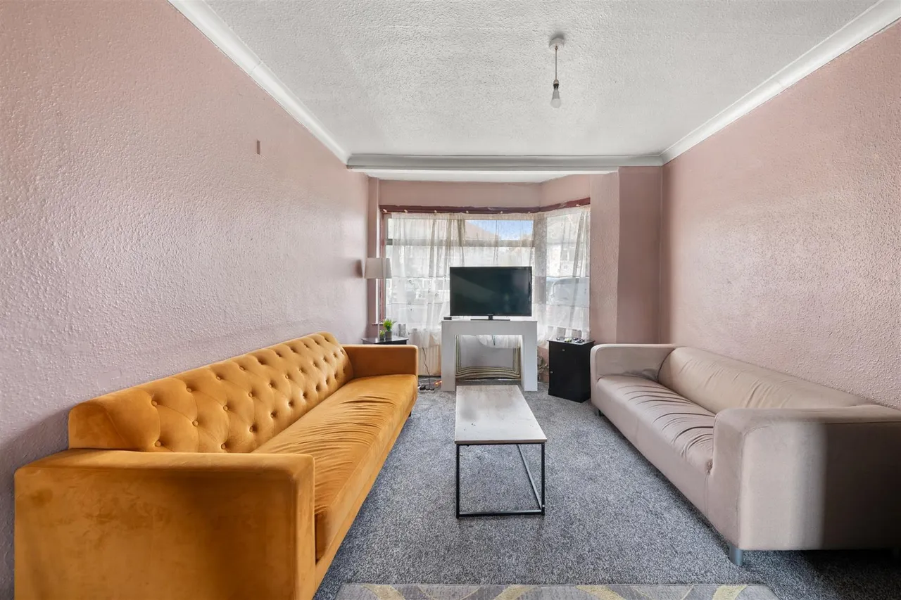 Crofts Road, Harrow, photo 5