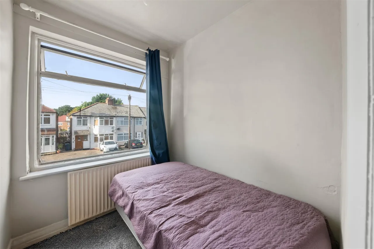 Crofts Road, Harrow, photo 11