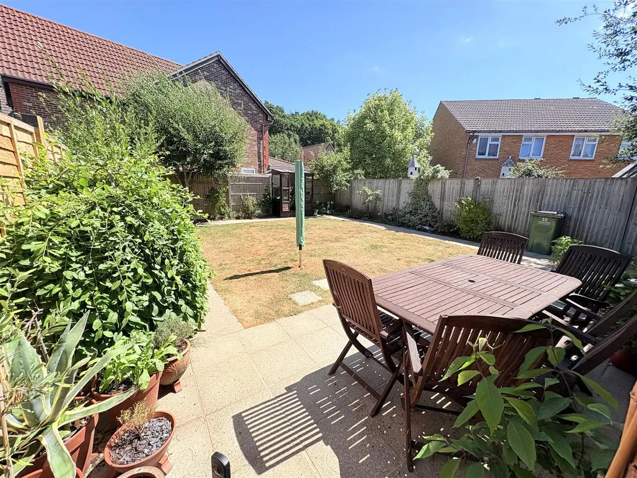 Swanton Close, Stubbington, Fareham, photo 3