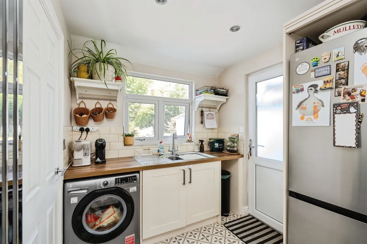 Oakfield Street, Swansea, SA4, photo 13