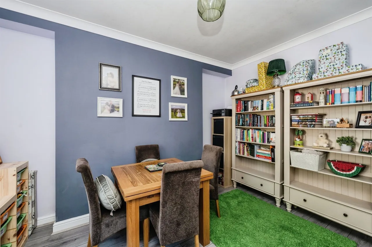 Oakfield Street, Swansea, SA4, photo 15