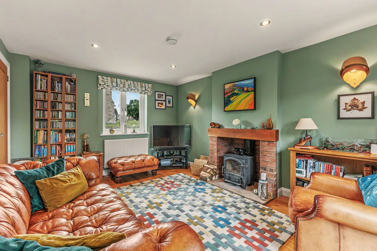 Defford, Worcester, WR8, photo 2