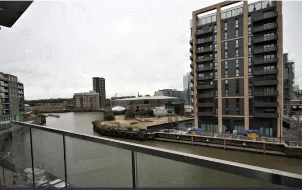 2 bed flat for sale — Norman Road, London, SE10 9FA