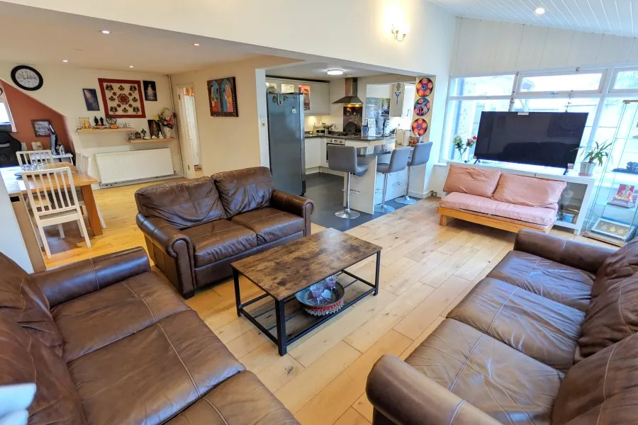 Hammond Road, Woking, GU21, photo 3