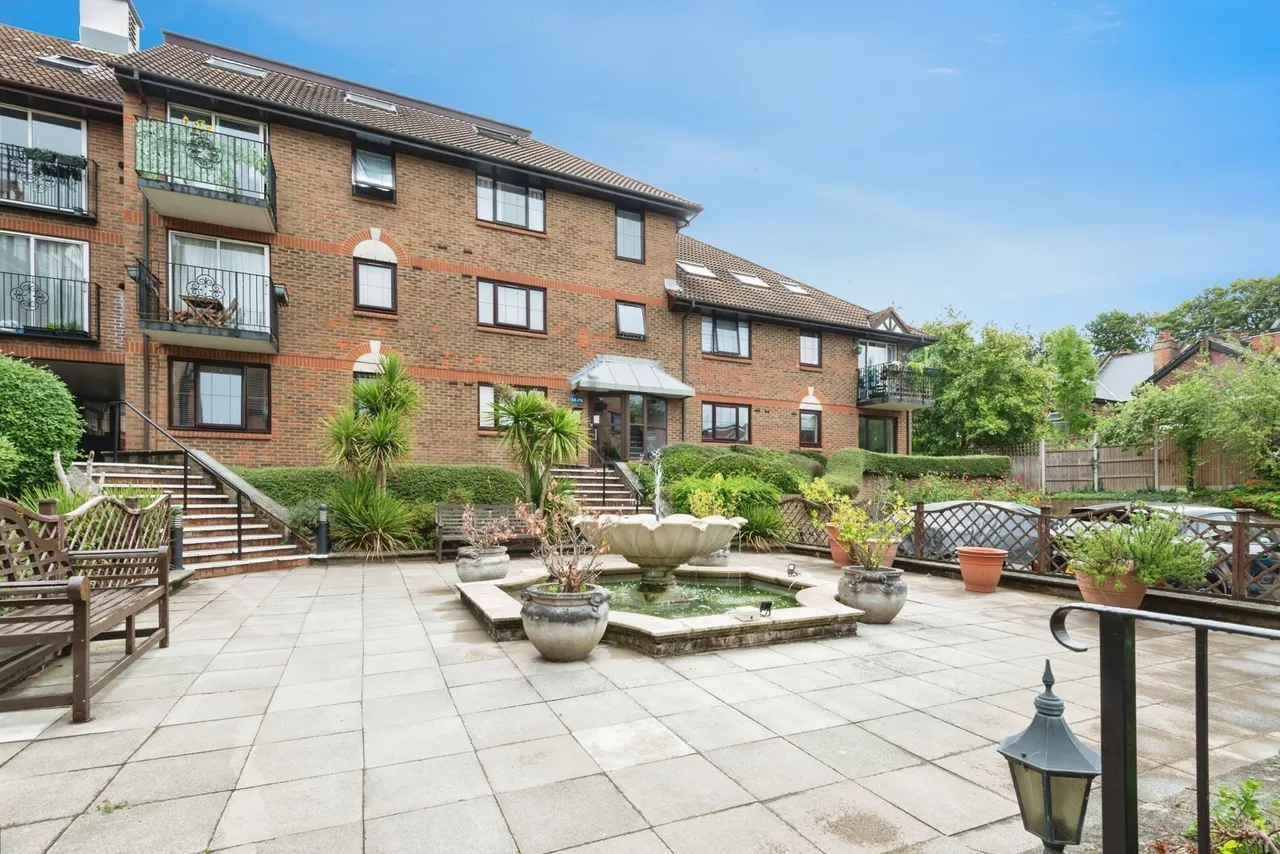 Lansdowne Road, Purley, CR8, photo 5