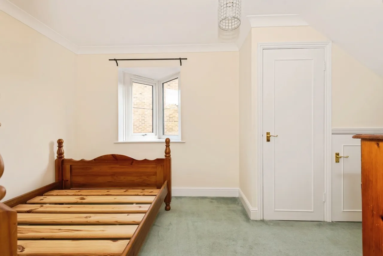 Lansdowne Road, Purley, CR8, photo 8