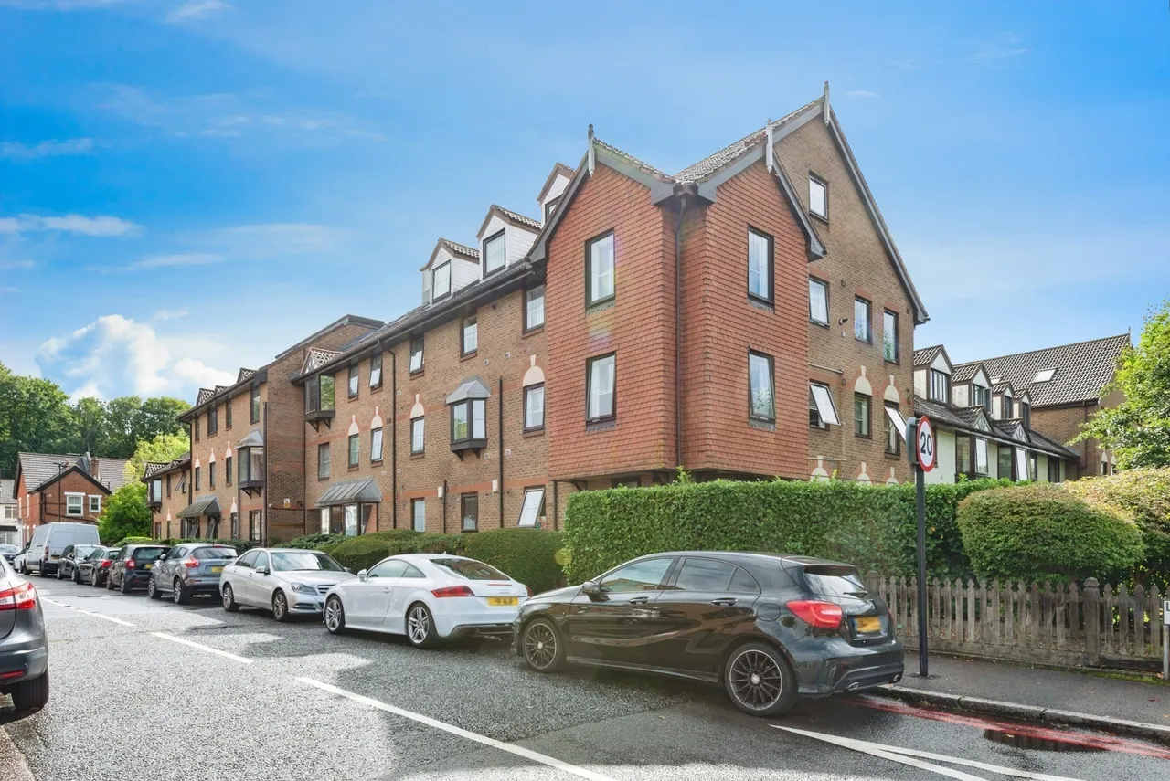 Lansdowne Road, Purley, CR8, photo 18