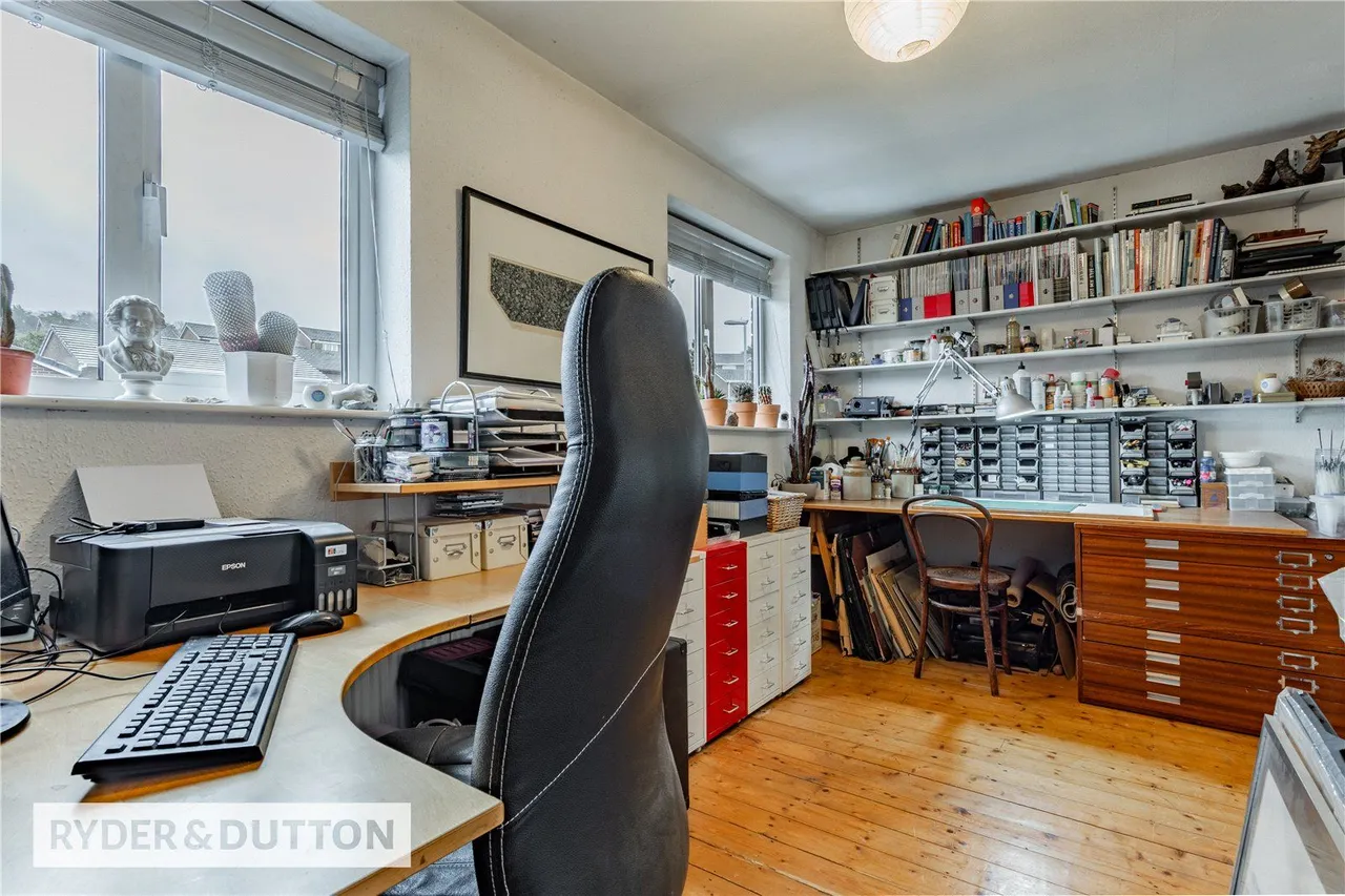 Betjeman Place, Shaw, OL2, photo 21