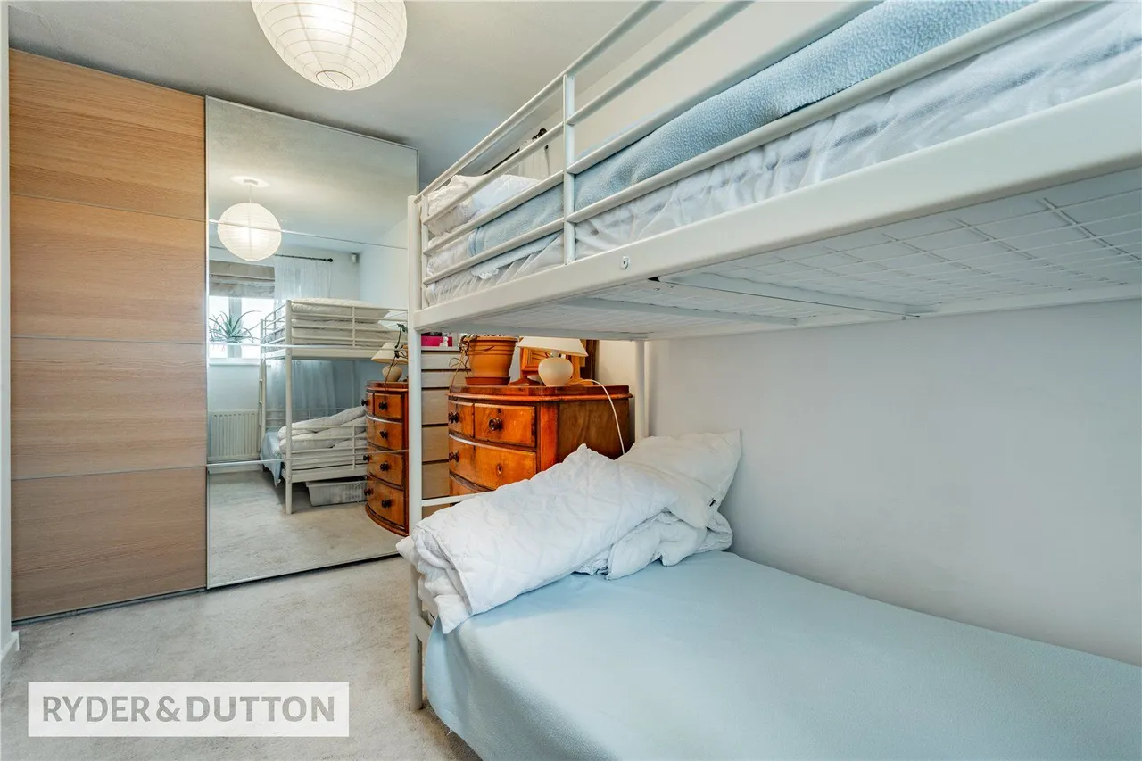 Betjeman Place, Shaw, OL2, photo 20