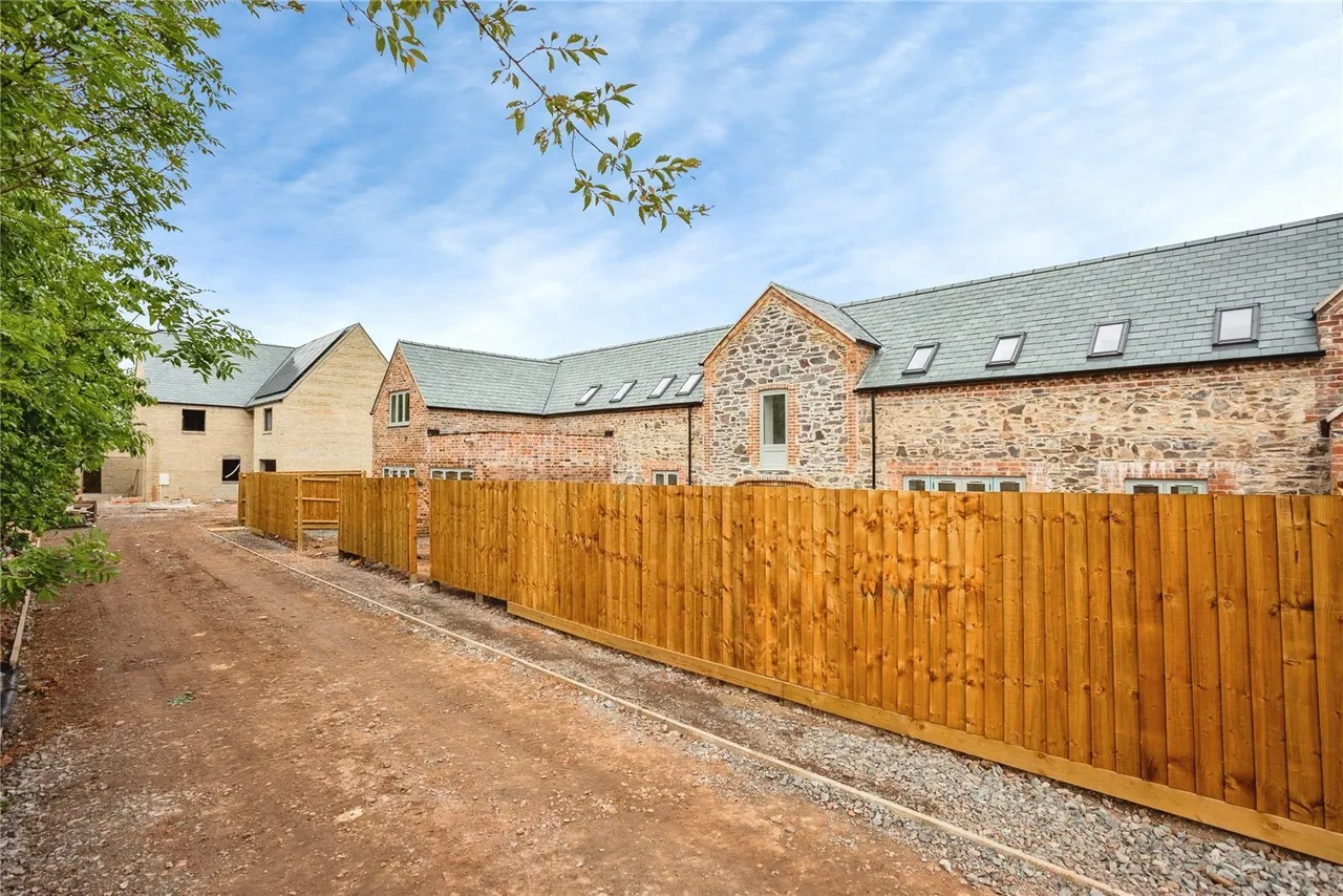 Newstead Way, Loughborough, LE11, photo 7