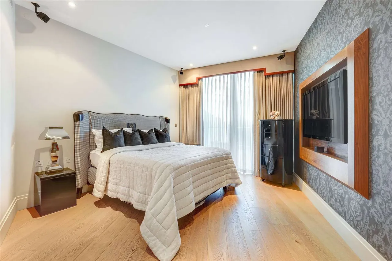 Queenstown Road, London, SW11 8NZ, photo 6