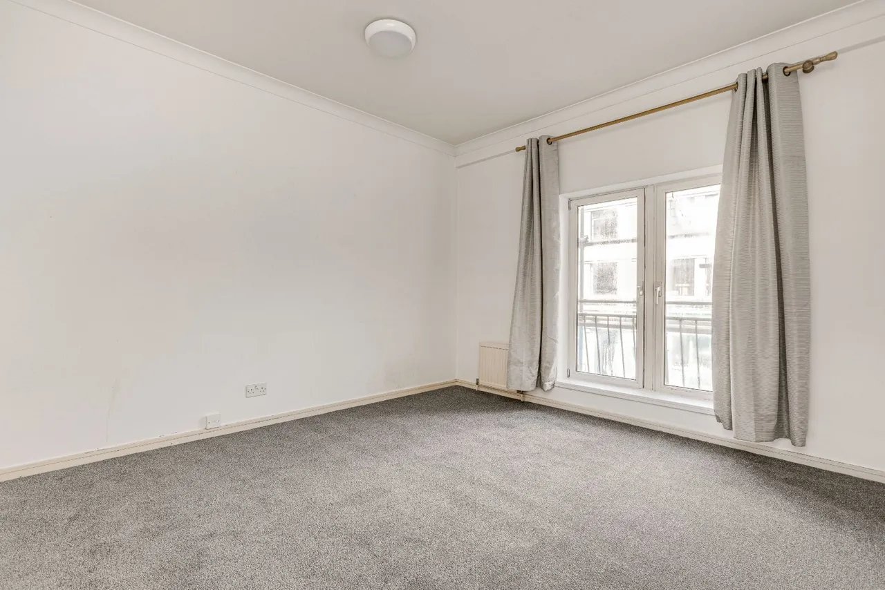 Falcon Road, London, SW11, photo 5