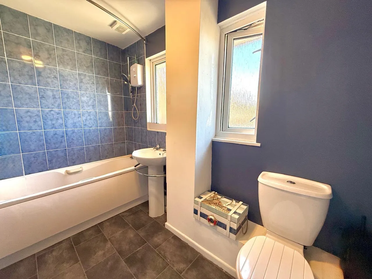 Shaftesbury Avenue, Swindon, Wiltshire, SN3 2AB, photo 10