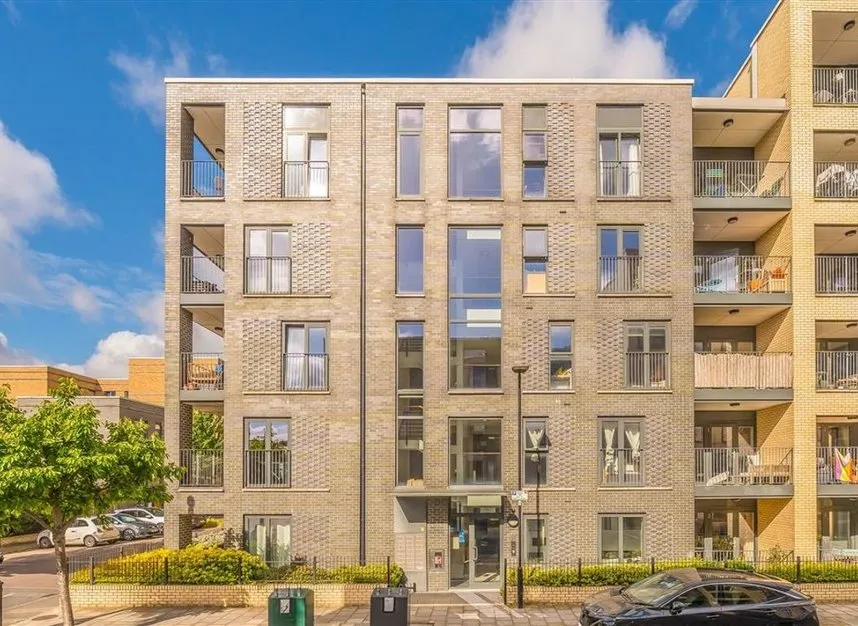 2 bed flat for sale — Bramah Road, Oval, SW9