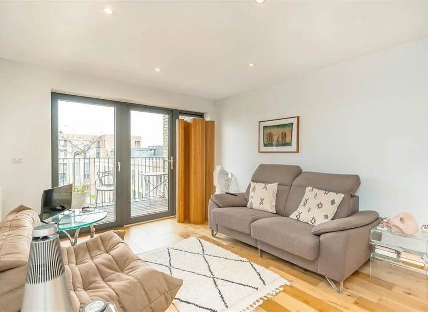 Bramah Road, Oval, SW9, photo 2