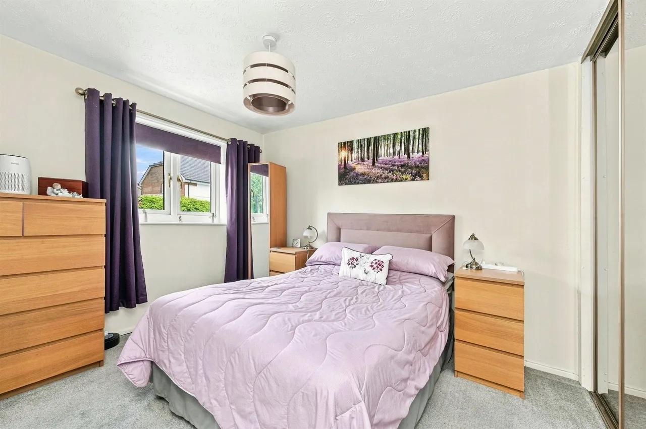 Grantley Place, Bradley, Huddersfield, photo 11