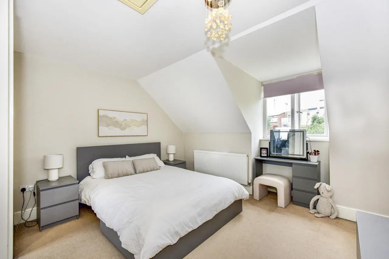 Ewers Road, Kimberworth, S61, photo 16