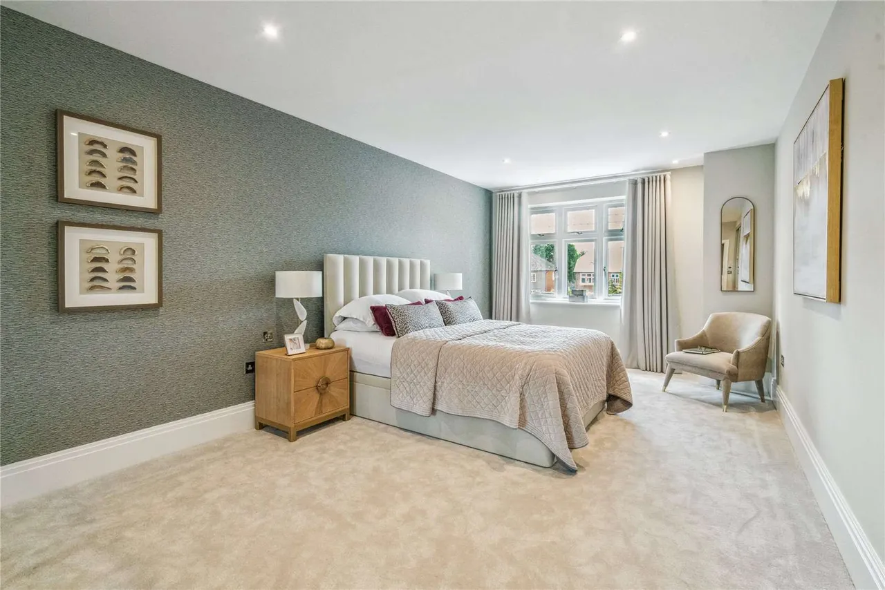 The Radford, Dene Road, Northwood, Middlesex, HA6 2BX, photo 5