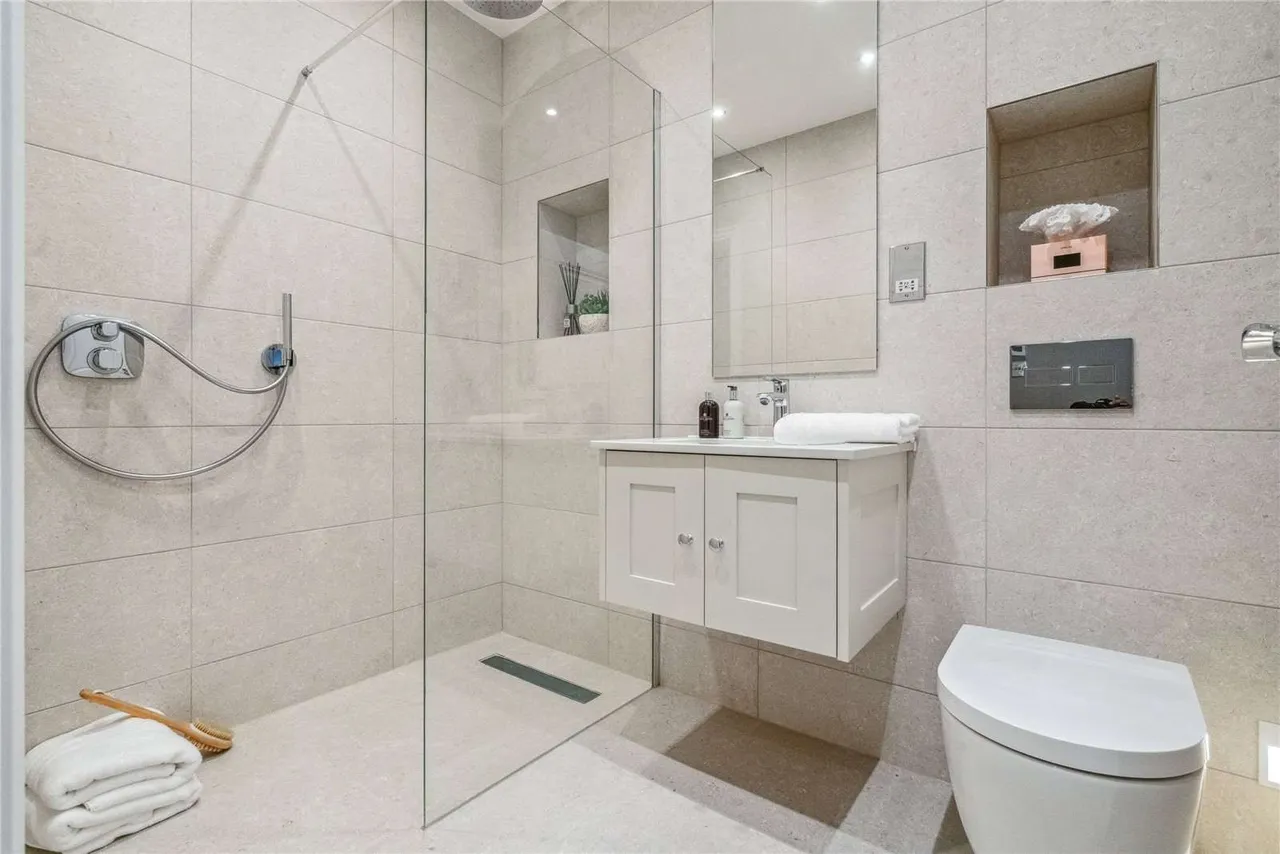 The Radford, Dene Road, Northwood, Middlesex, HA6 2BX, photo 9