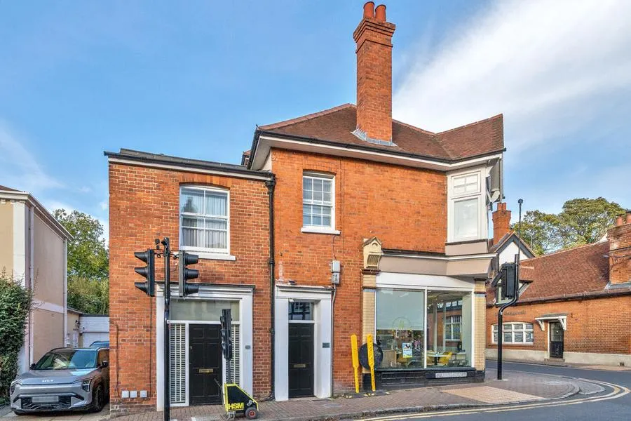 High Street, Wargrave, RG10, photo 20
