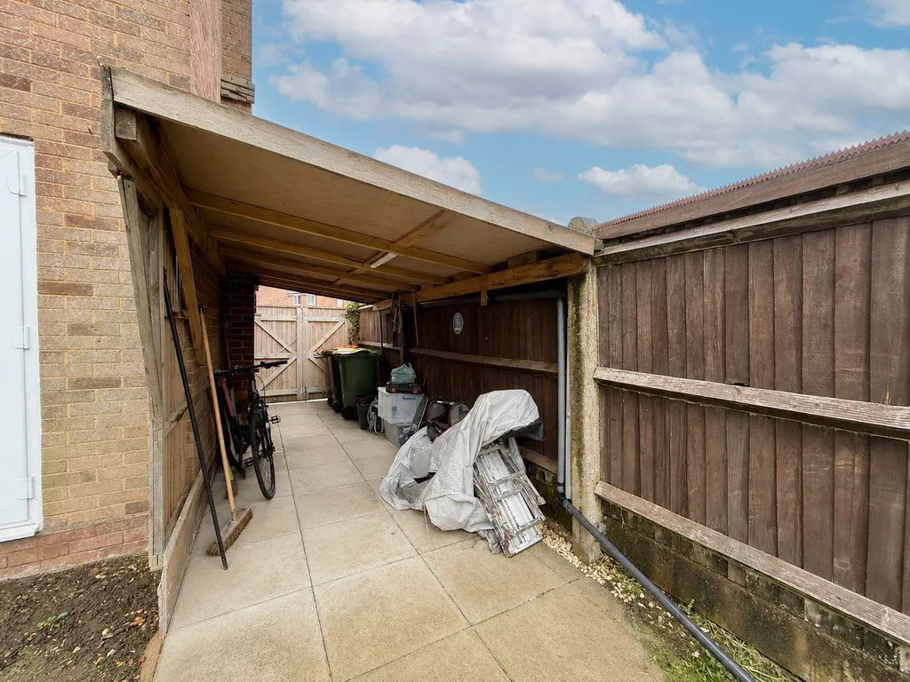 Weston Avenue, Leighton Buzzard LU7 4QY, photo 4