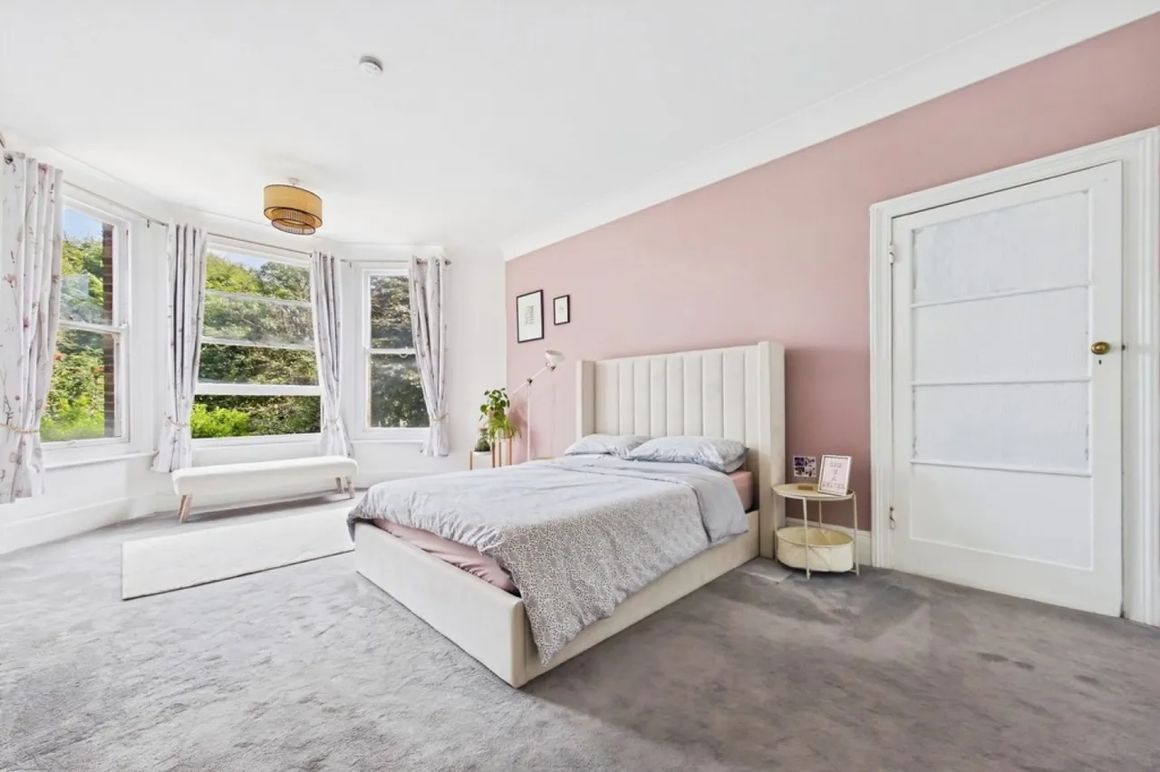 Earls Avenue, Folkestone, photo 4