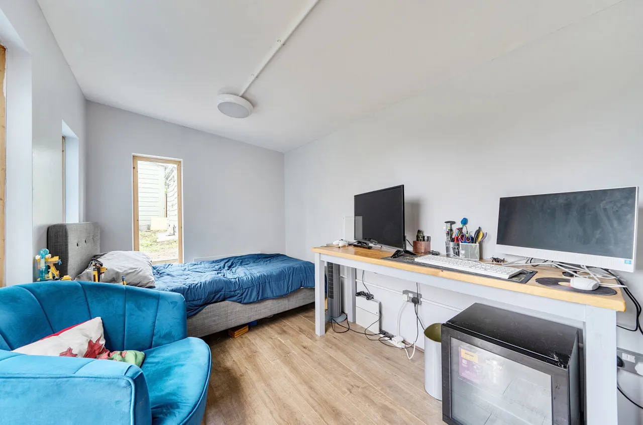 St. Michaels Crescent, Forden, photo 11