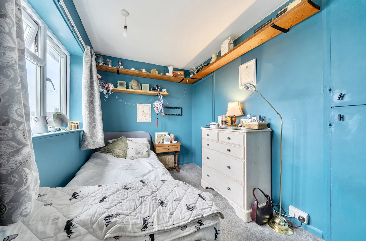 St. Michaels Crescent, Forden, photo 10