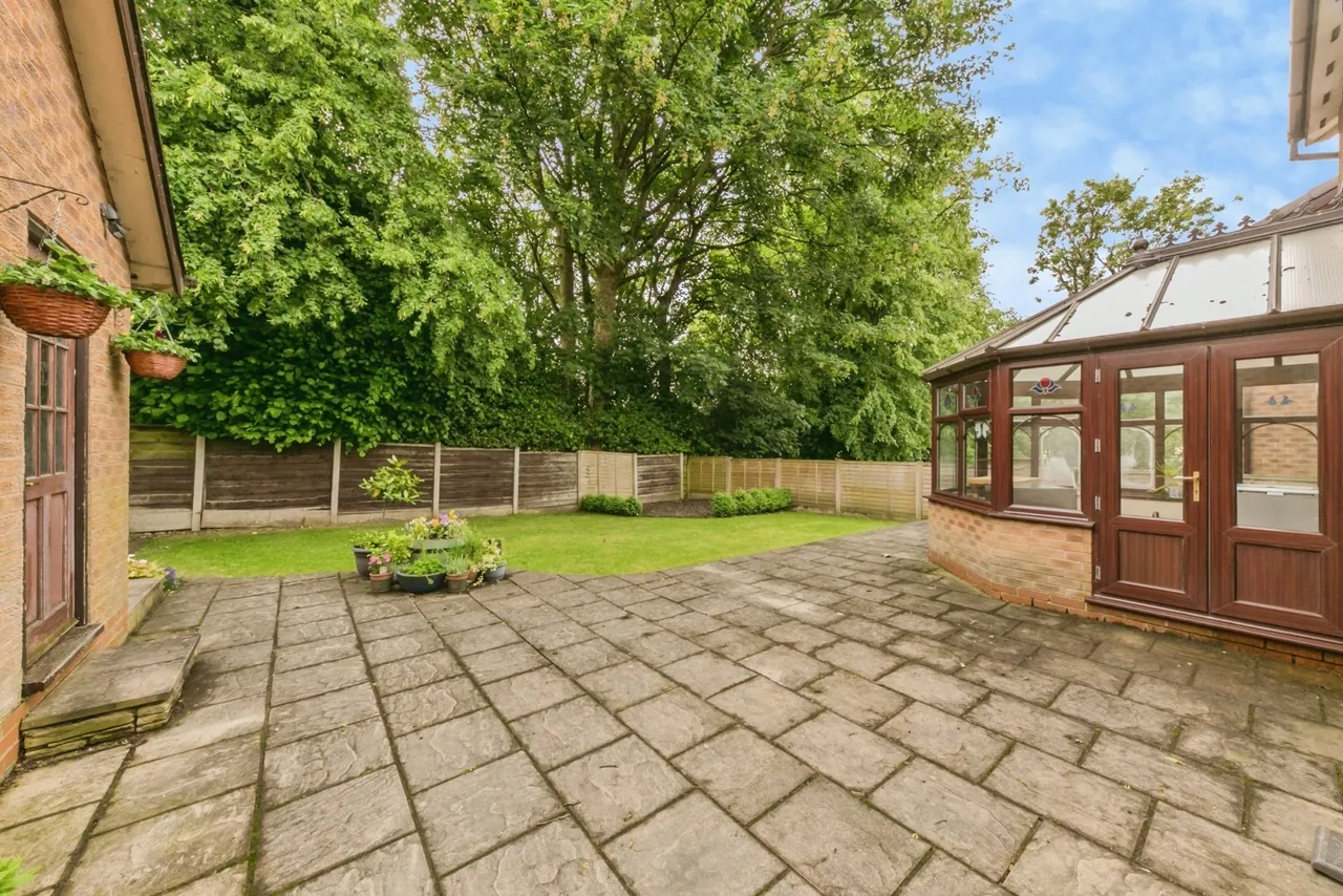 Cheveley Close, MACCLESFIELD, Cheshire, SK10, photo 12