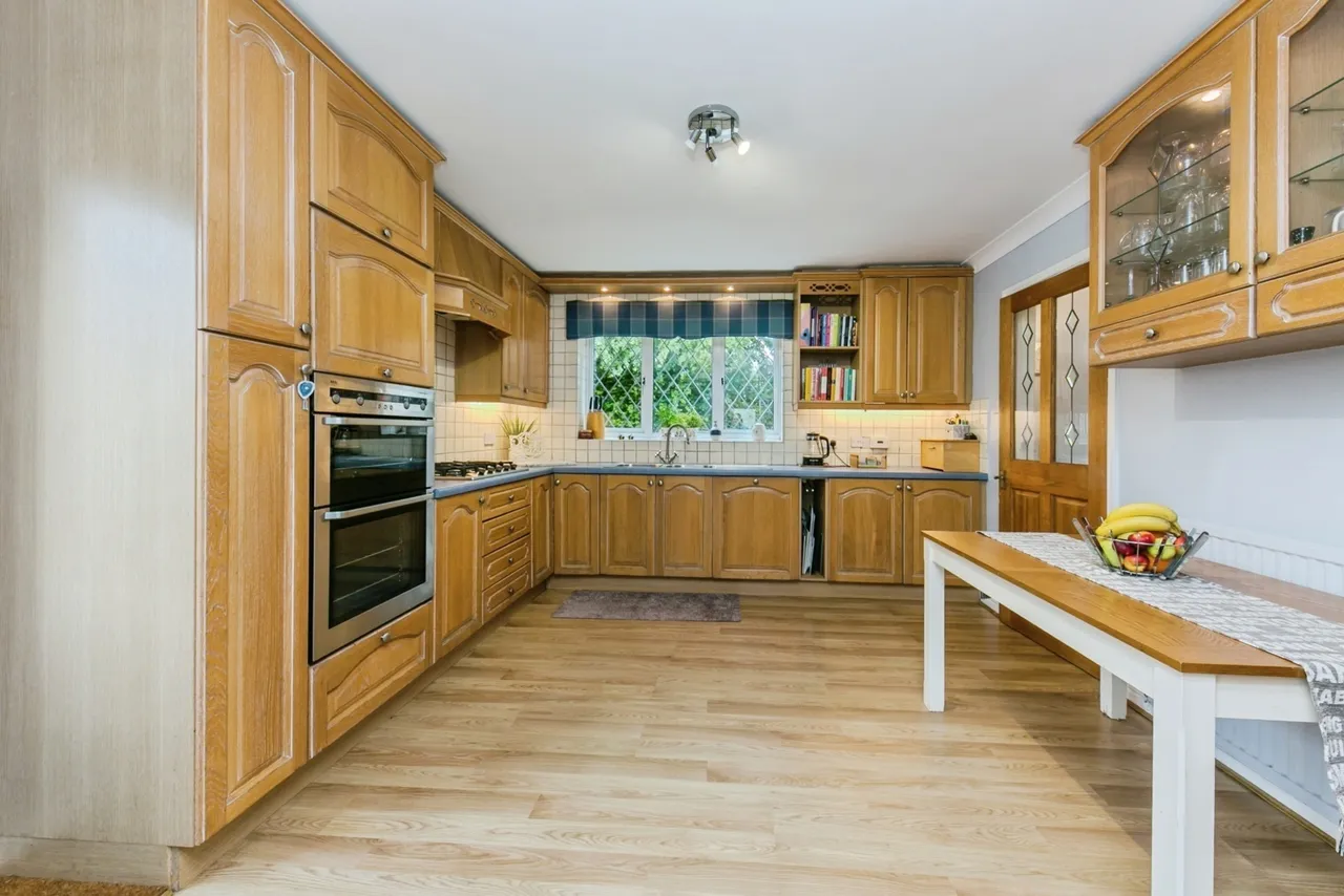 Cheveley Close, MACCLESFIELD, Cheshire, SK10, photo 4