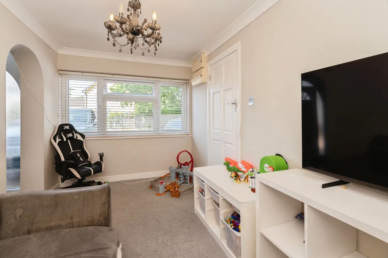 Oaklea Avenue, Chelmsford, CM2, photo 11