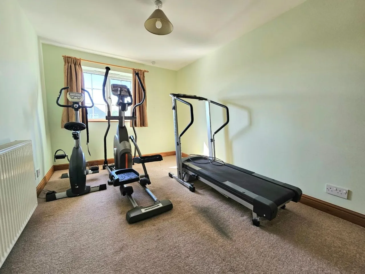Middle Street, Eastington, GL10, photo 24