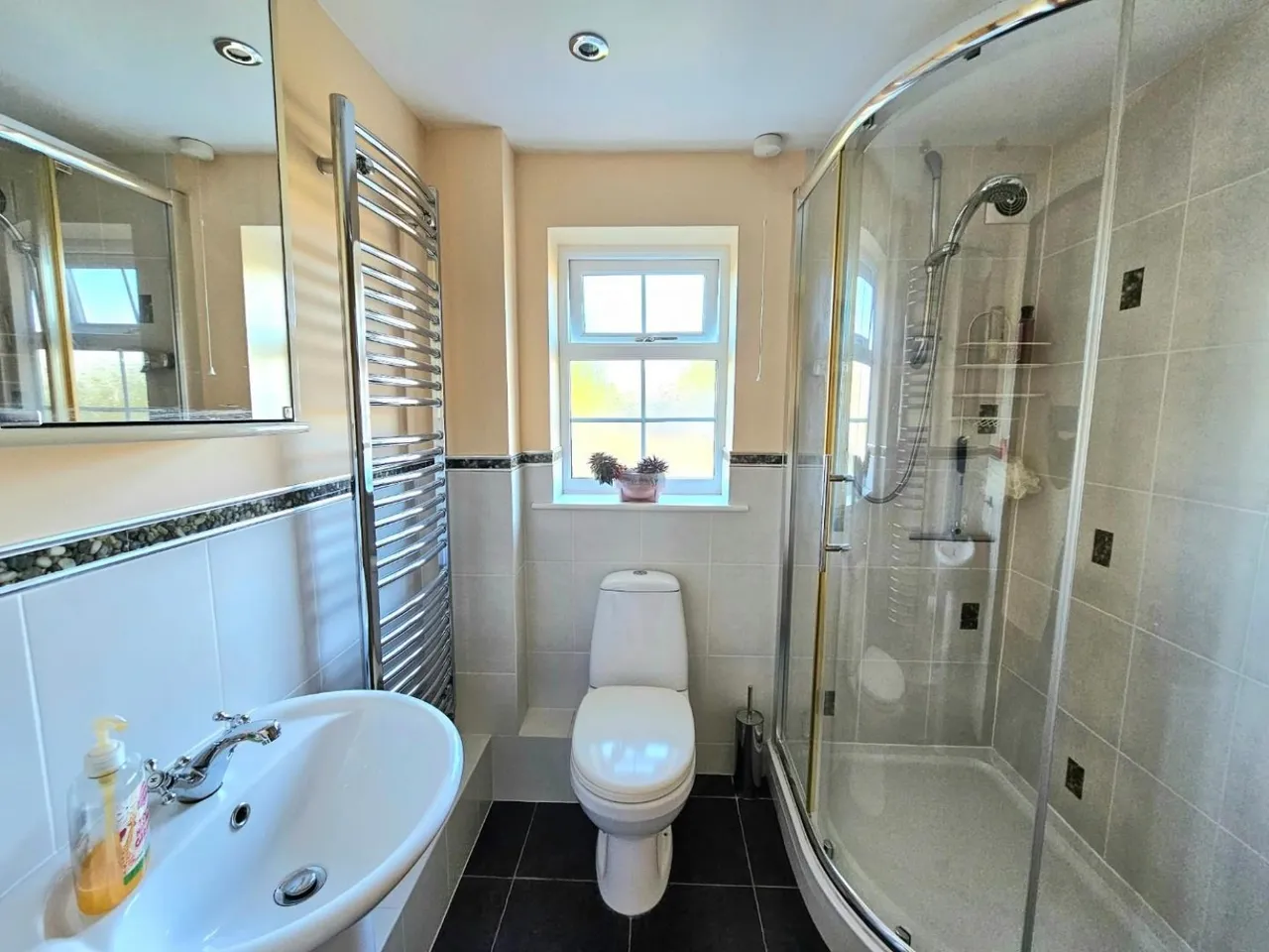 Middle Street, Eastington, GL10, photo 19