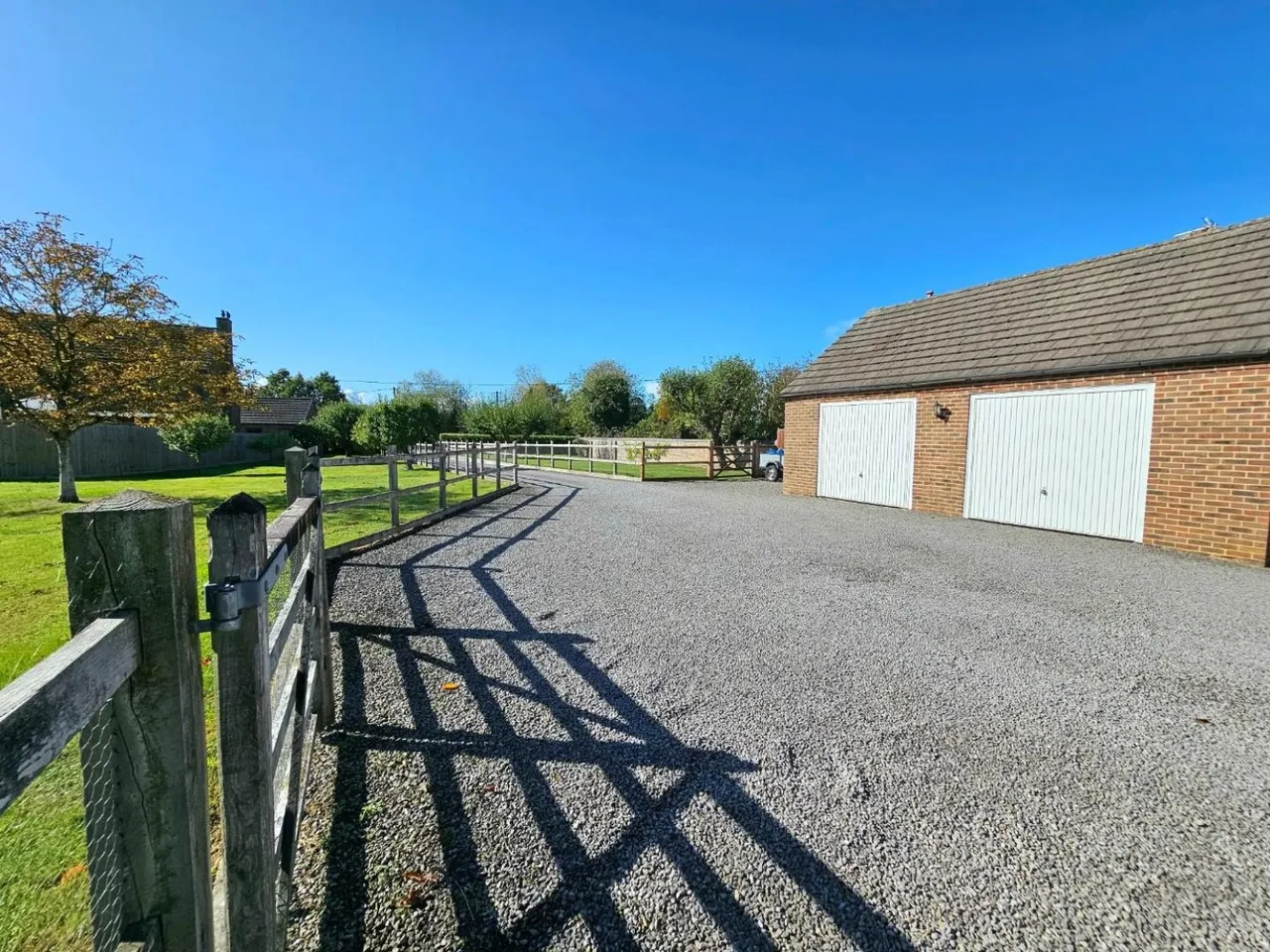 Middle Street, Eastington, GL10, photo 38