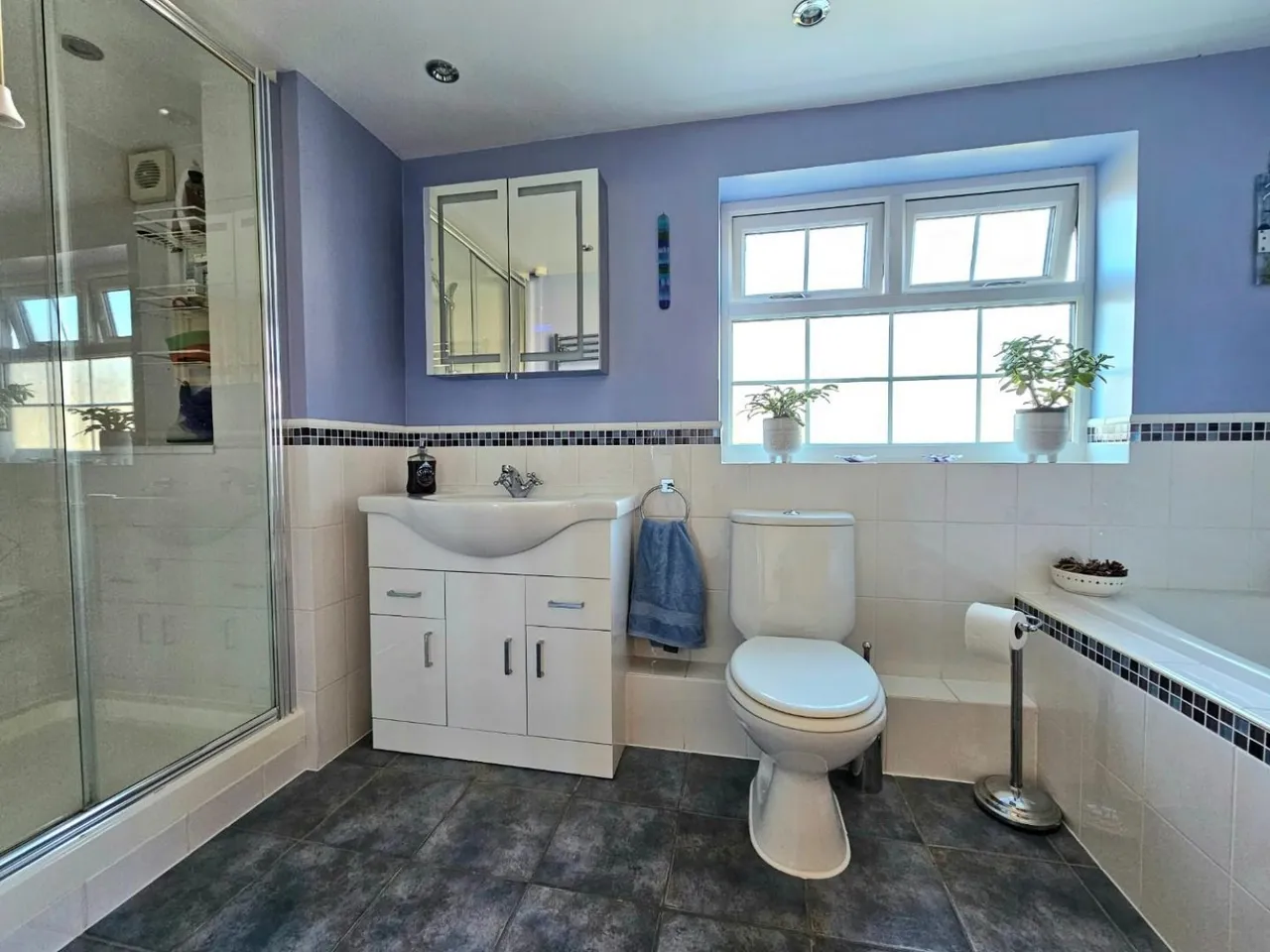 Middle Street, Eastington, GL10, photo 20